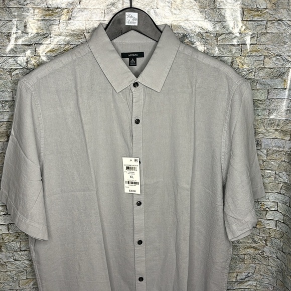 🔥🔥Alfani Men Button Size: XL🔥🔥 - Picture 4 of 11
